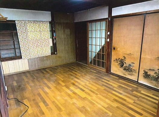 1950s wood house in Saga