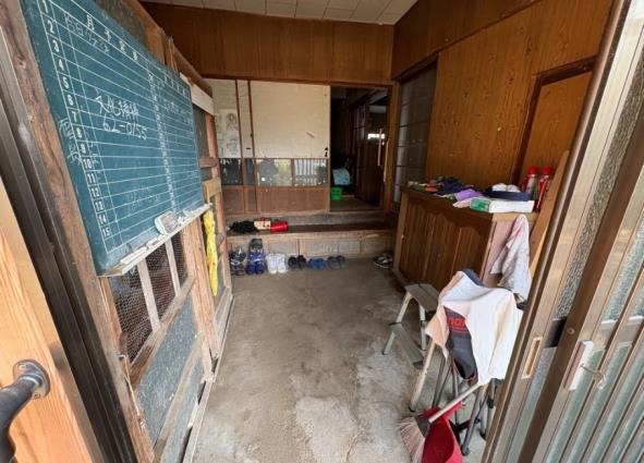 1940s wood house, 14-min walk to station, Kamisababuchi, Izumi