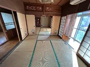 1960s wood house in Miyanojoyaji, Satsuma