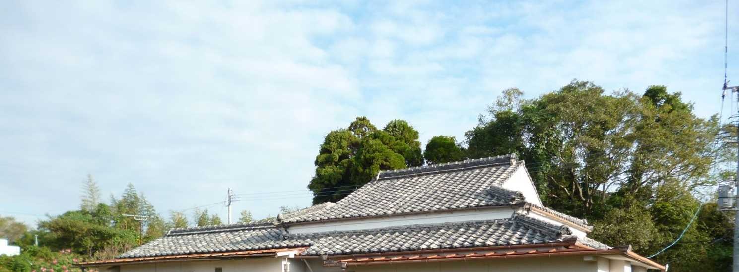 1950s wood house near the coast in Sumiyoshi, Ichikikushikino