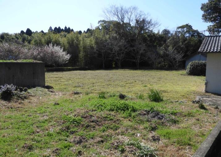 1960s wood house in Noda, Izumi, farmland, approval needed
