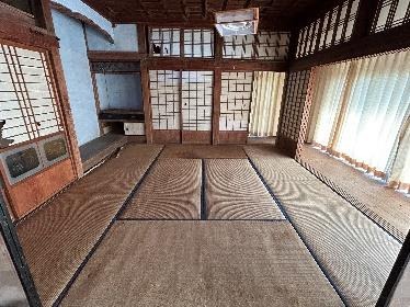 Wood house on a large plot in Tawara, Satsuma