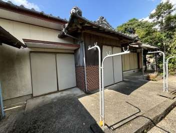 Wood house in Yamadono, Nagashima