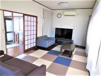 1970s wood house in Oita