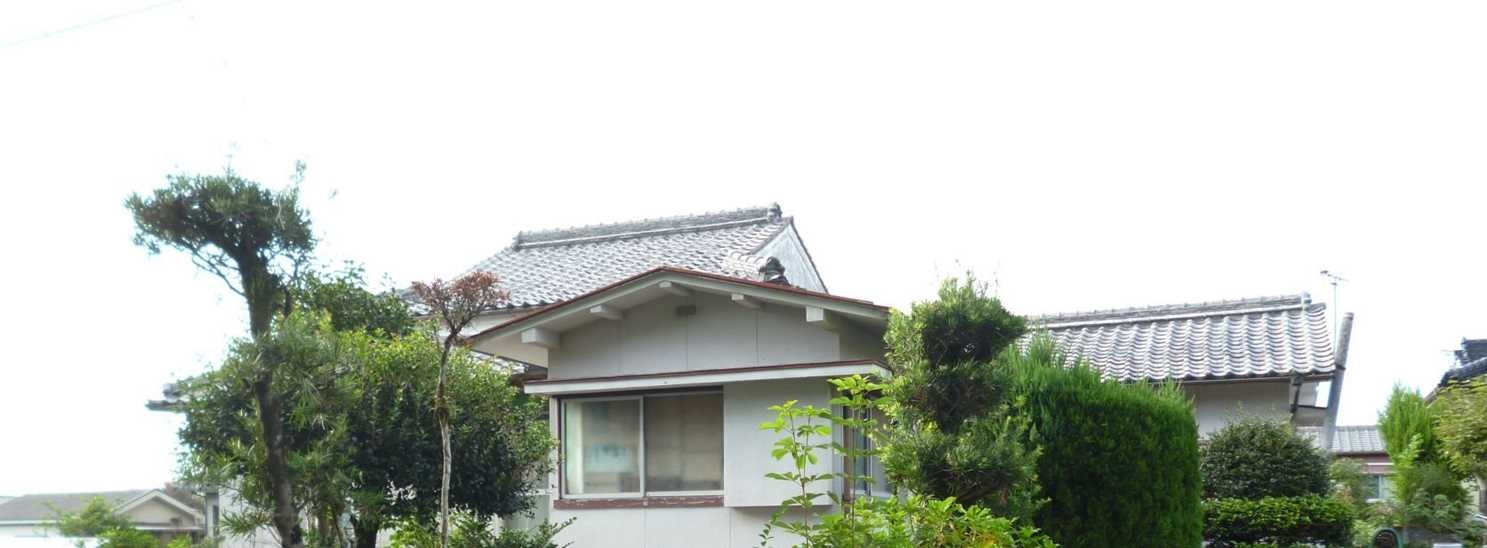 1950s wood house near the coast in Sumiyoshi, Ichikikushikino