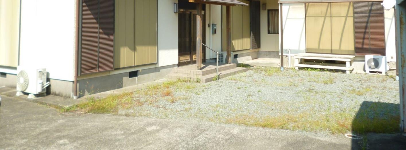 1980s wood house in Satsumayama, Ichikikushikino