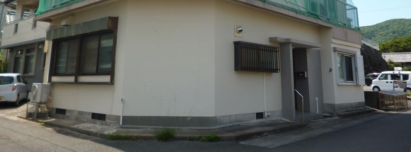 1960s concrete house in Hamada, Ichikikushikino