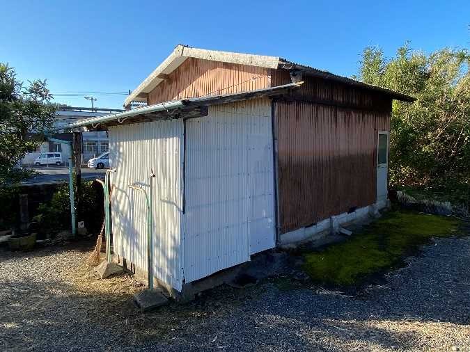 1970s wood house near the coast in Kamikawa, Kinko