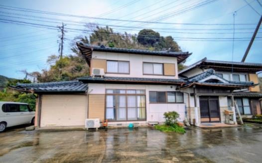 1950s wood house in Saga