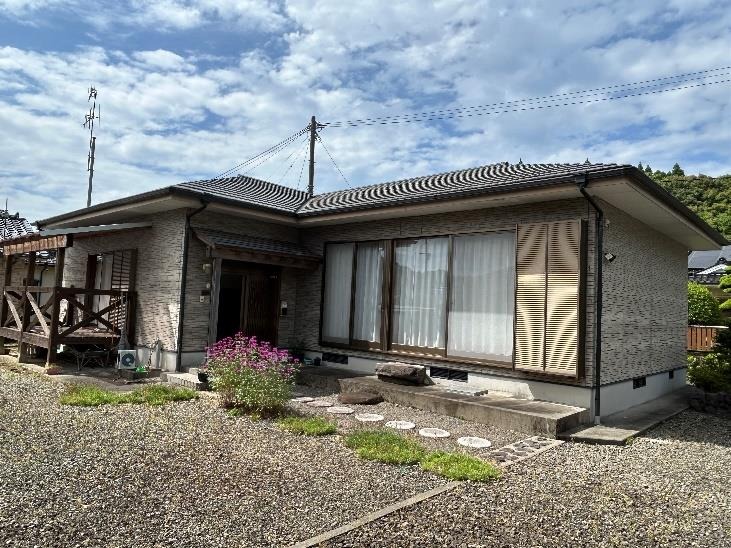 2000s wood house in Nakatsugawa, Satsuma