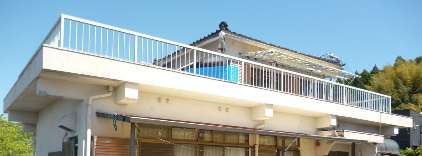 1980s concrete house, 14-min walk to station, Minato, Ichikikushikino
