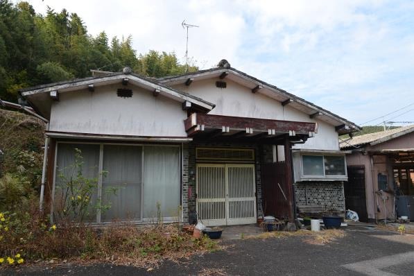 1950s wood house in Saga