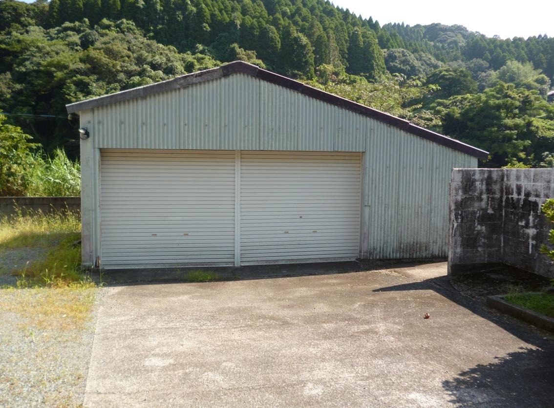 1980s wood house in Satsumayama, Ichikikushikino