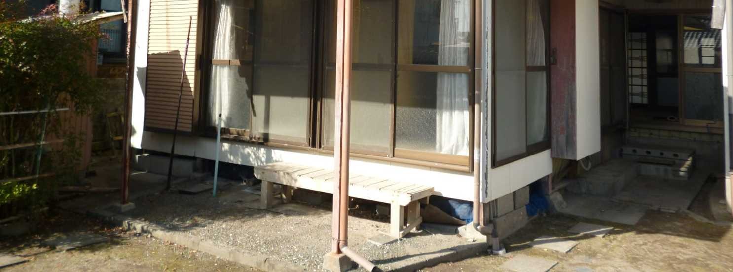 1940s wood house in Beppu, Ichikikushikino, farmland, approval needed