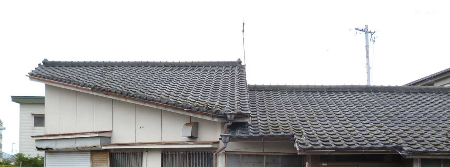 1940s wood house in Beppu, Ichikikushikino, farmland, approval needed