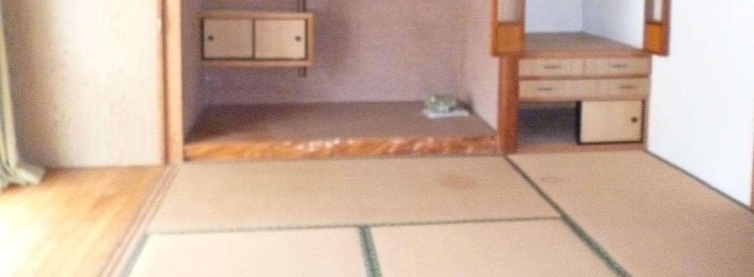 1960s wood house in Hamada, Ichikikushikino