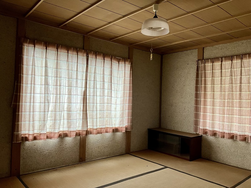 1970s wood house in Tottori