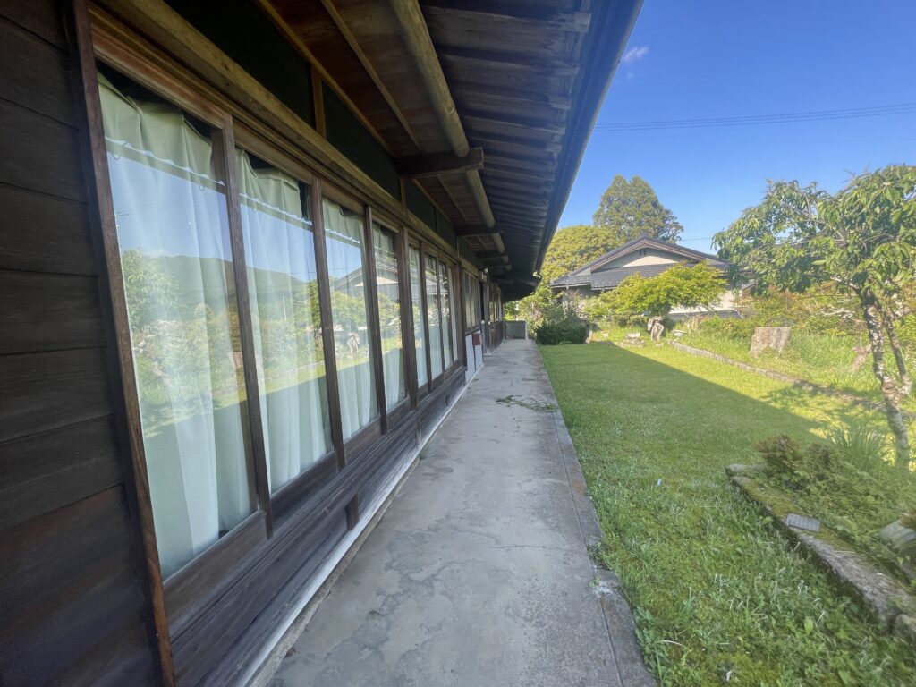 House with storehouses in Nara