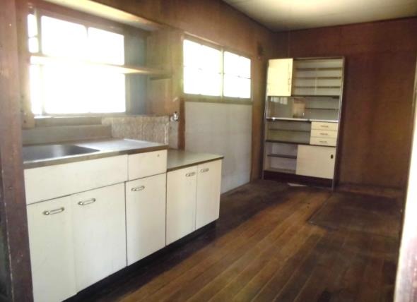 1970s wood house in Kamiokawachi, Izumi