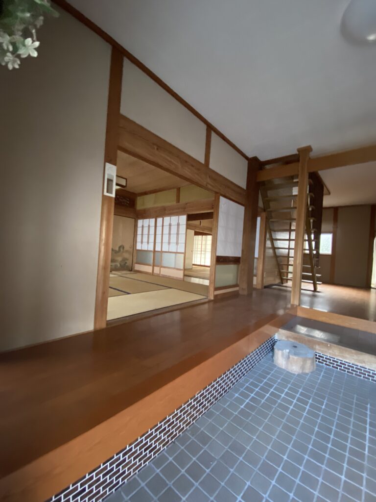 1970s wood house in Shimane
