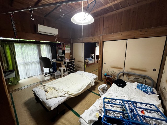 Wood house in Wadomari, farmland, approval needed