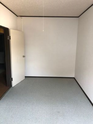 1970s steel-frame house, 7-min walk to station, Hyogo