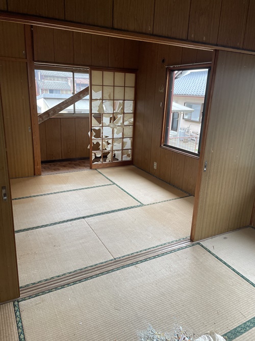 Wood house in Saga