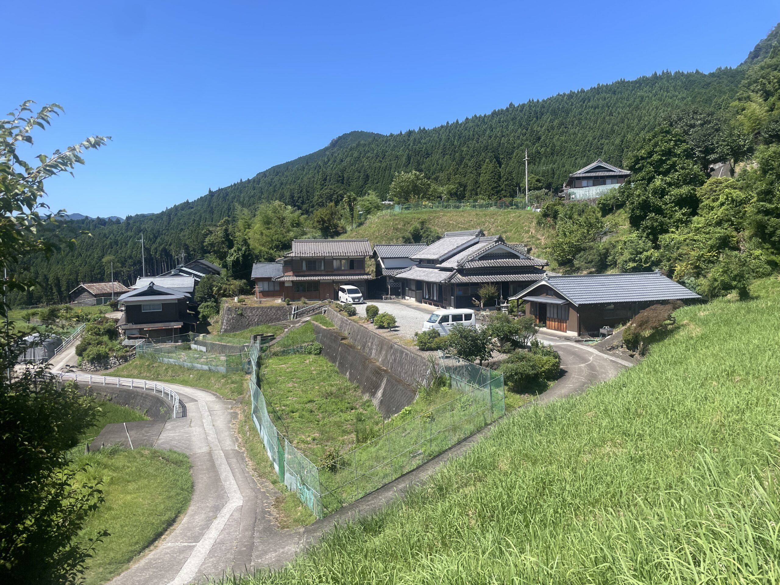 1970s wood house with storehouses in Nara