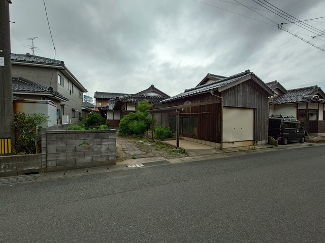 1980s wood house, 2-min walk to station, Tottori