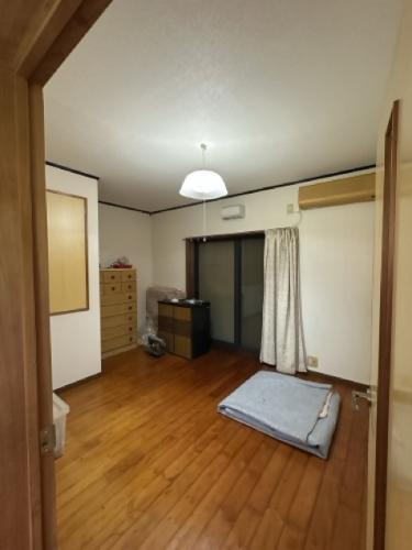 Concrete house in Chiran, Minamikyushu, farmland, approval needed