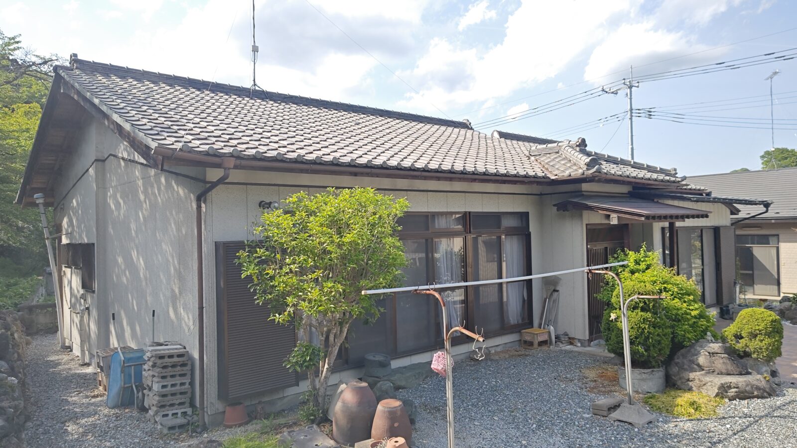 1980s wood house, 13-min walk to station, Saitama