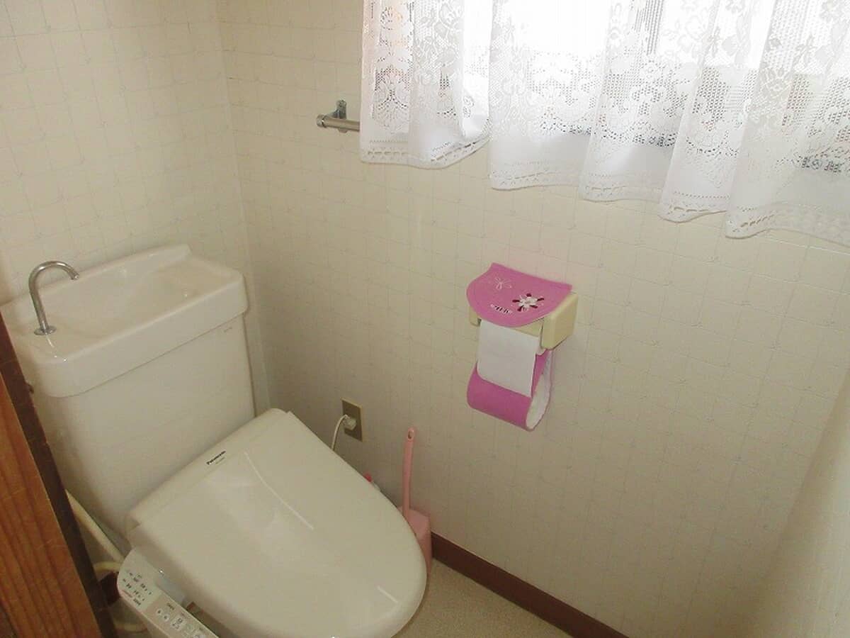 1980s wood house, 9-min walk to station, Hiroshima