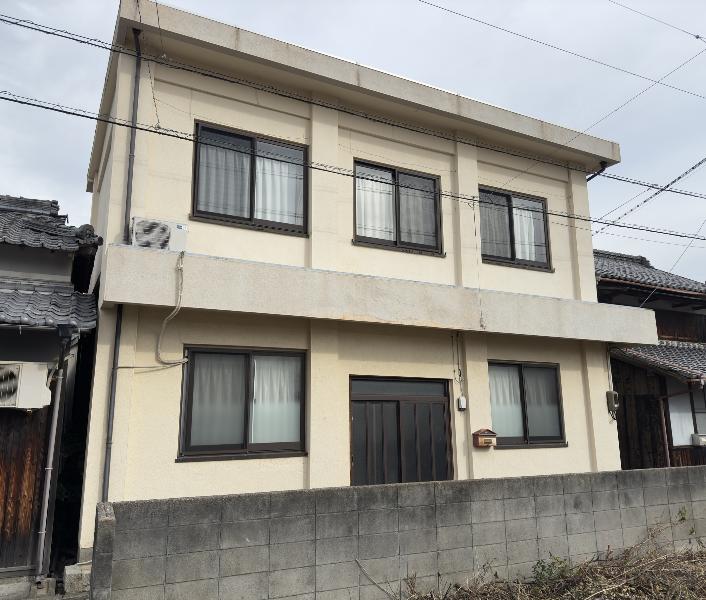 Concrete house in Kagawa