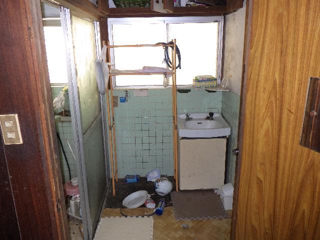 1970s wood house in Nagasaki