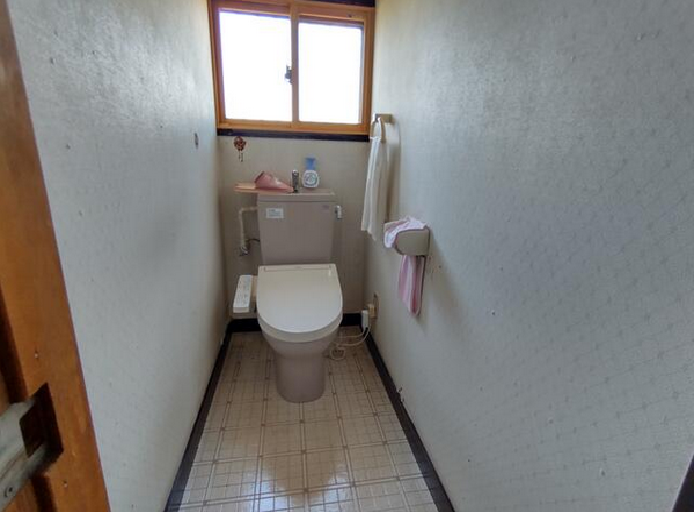 1980s wood house, 13-min walk to station, Nagano