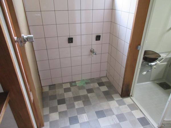 1960s house, 8-min walk to station, Ehime