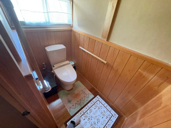 1980s wood house in Tottori