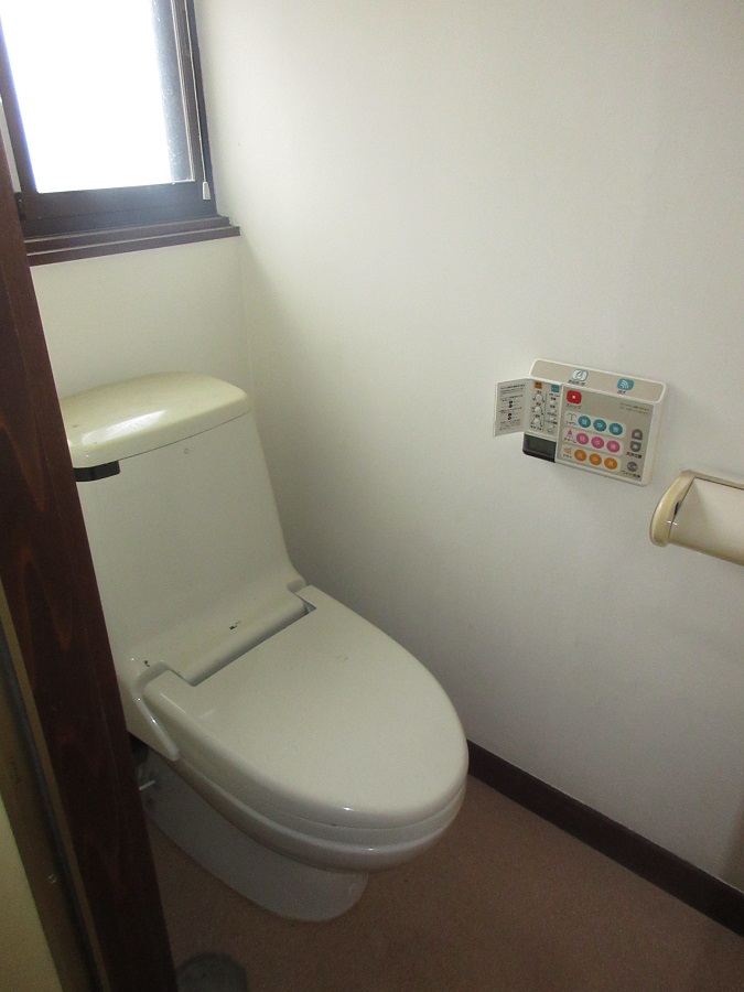 1980s wood house, 9-min walk to station, Iwate