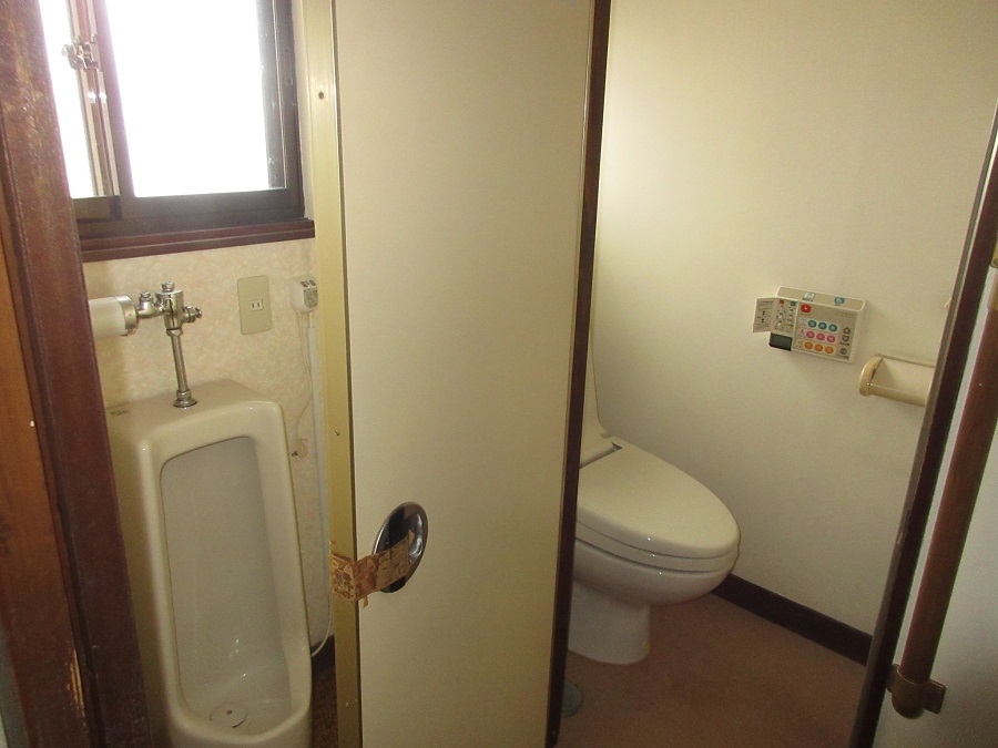 1980s wood house, 9-min walk to station, Iwate
