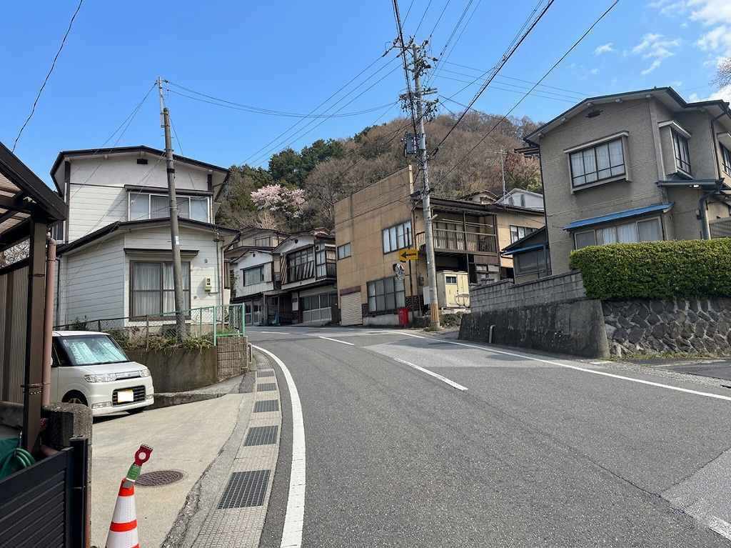 1970s wood house, 11-min walk to station, Nagano