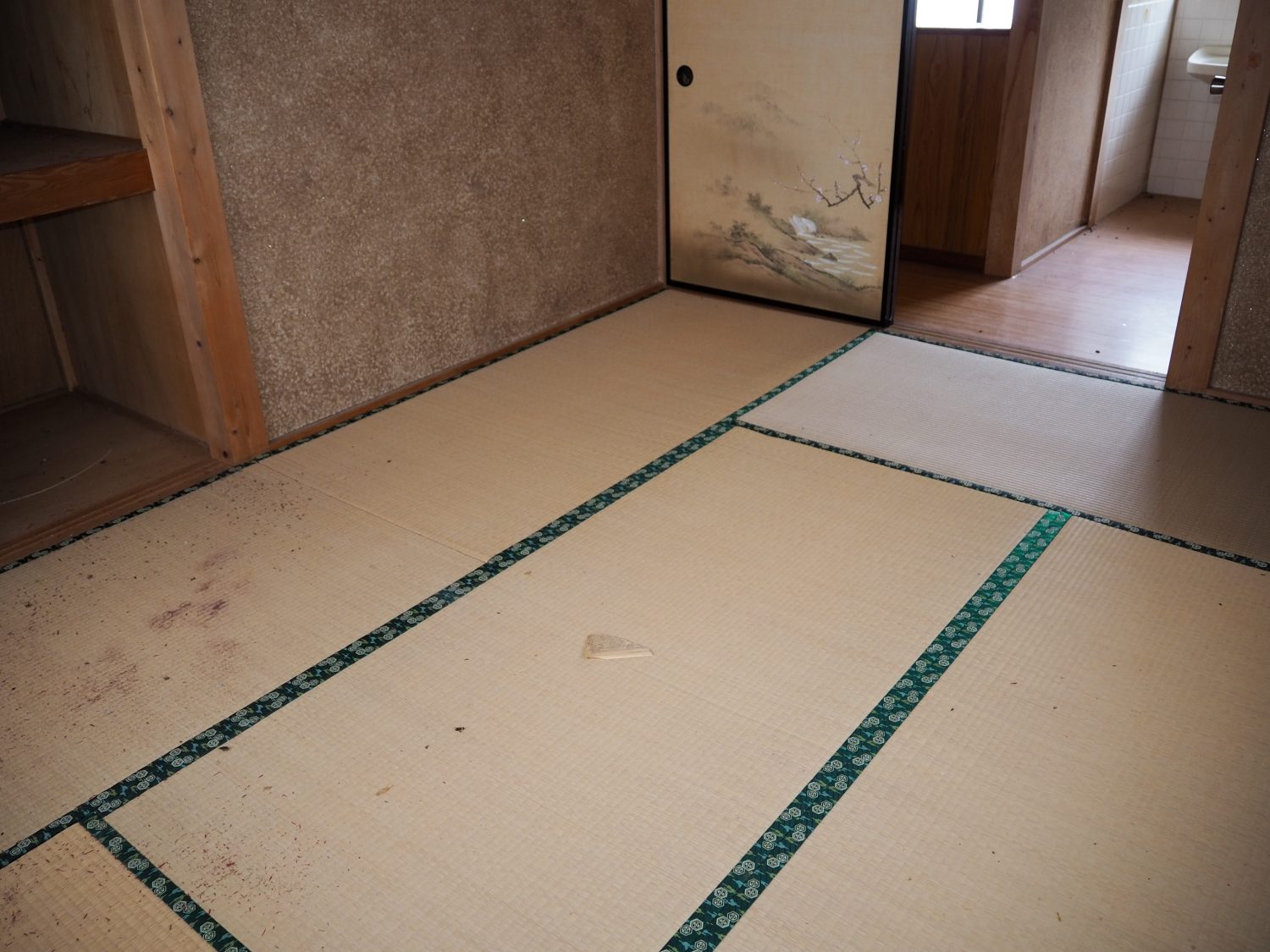 1980s wood house, 6-min walk to station, Hyogo