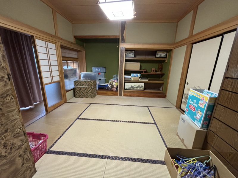 2000s wood house on a large plot in Iwate