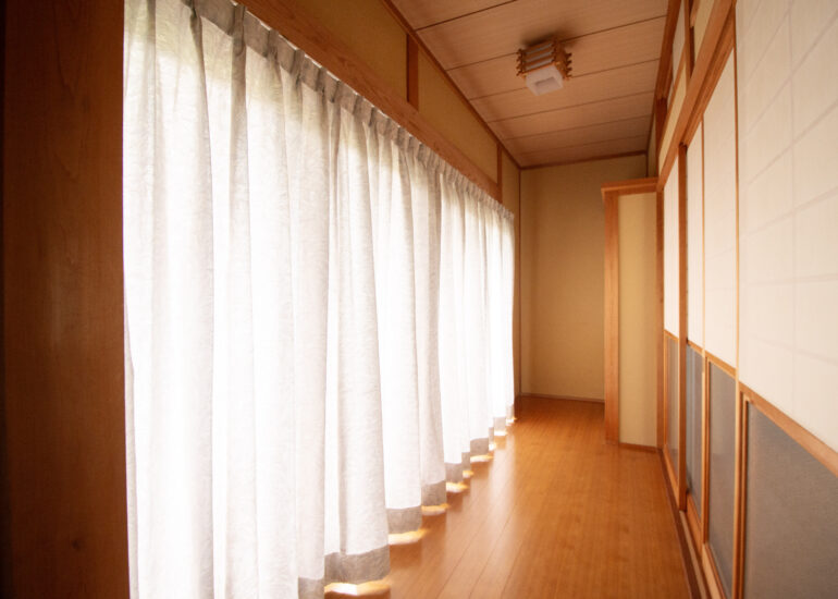 1990s wood house on a large plot in Matsusaka Kahada