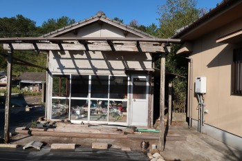 1970s wood house in Kasedatojinbaru, Minamisatsuma