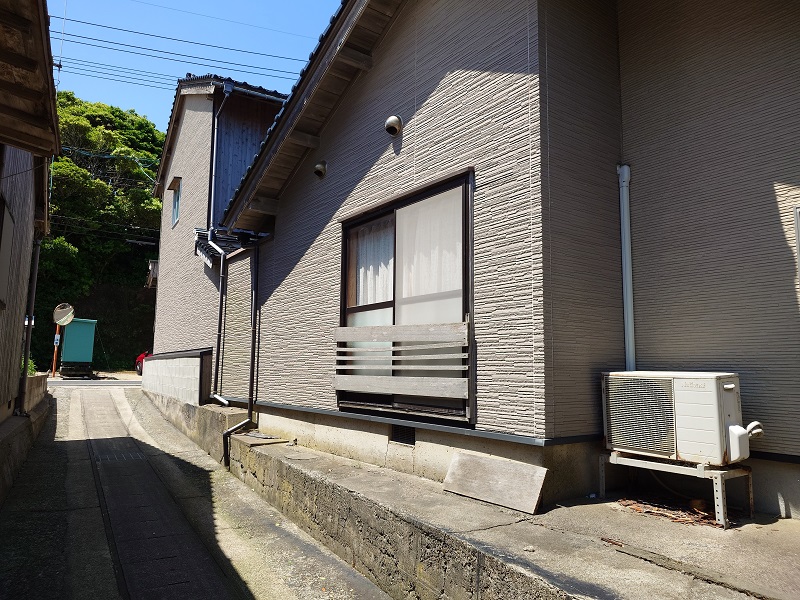1950s wood house, 7-min walk to station, Tottori