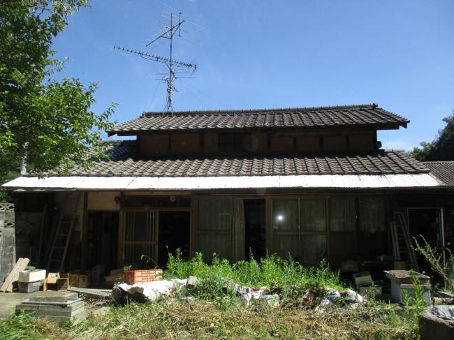 Popular single-story house