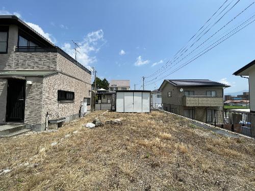 House for Sale 160 (North Division Zone 1)