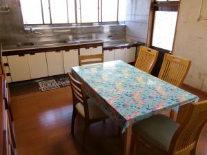 Gero City Akiya Bank [Hagiwara 052] For Sale 12 Million Yen / Popular Area! Former Local High School Athletic Club Dormitory / Many Rooms, 2 Toilets / Suitable for Company Dormitory, etc.!