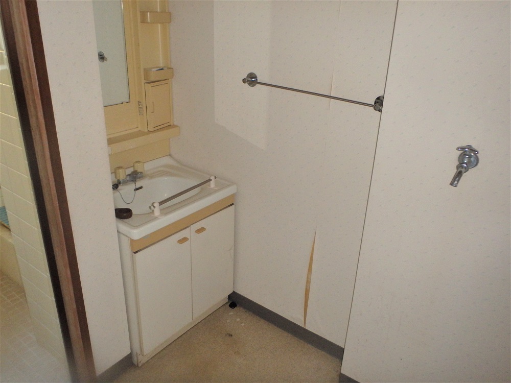 1990s wood house in Kagawa