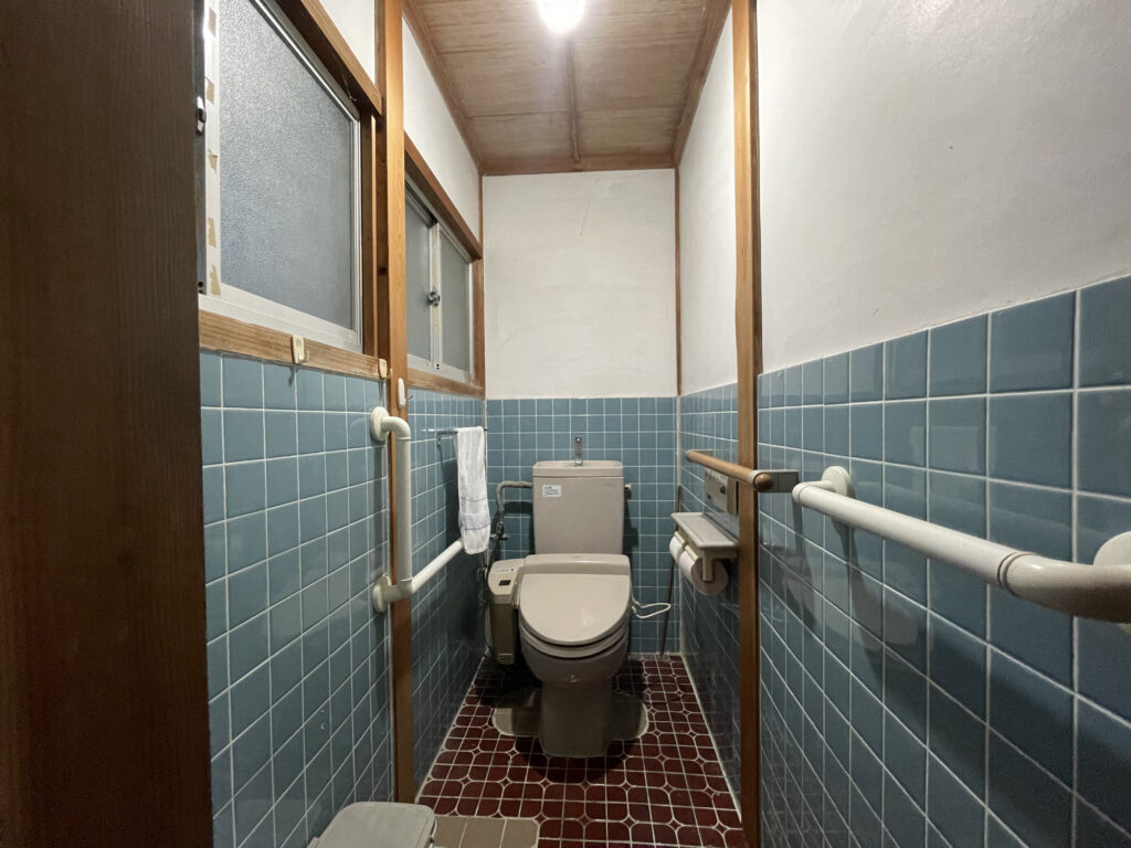 1980s wood house in Nara